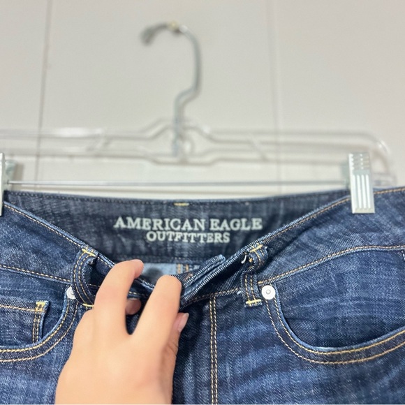 American Eagle Women's Artist Crop Jeans Size 6R - Picture 4 of 11